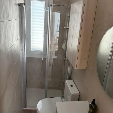 El Pisito De La Estrella Apartment